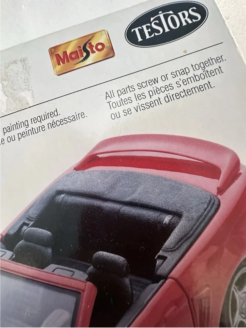 BRAND NEW SEALED Maisto Ford Mustangs Metal Body 1:24 Scale Skill 1 Model Kit